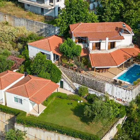 Daire Secluded Oasis Among The Rocks *