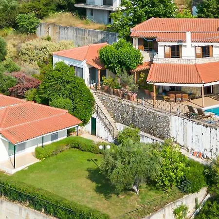 Daire Secluded Oasis Among The Rocks *